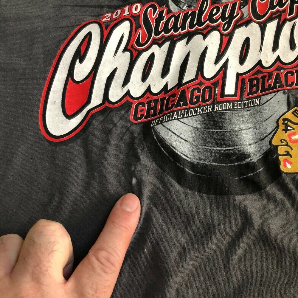 Alstyle 2010 Stanley Cup Champions Chicago Blackhawks, Size XL - Picture 3 of 8
